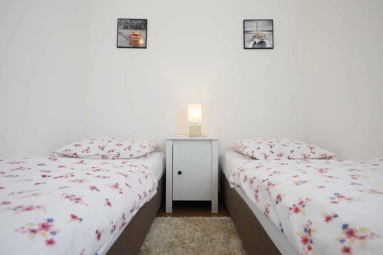 Apartments Mirakul Zadar Exterior photo